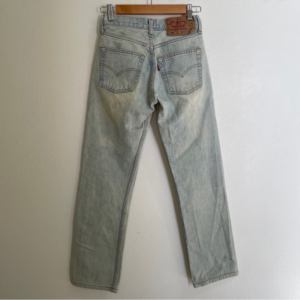 Vintage 2001 European Button Fly Levi’s 501 - Light Blue Bleach Wash - Picture 2 of 13